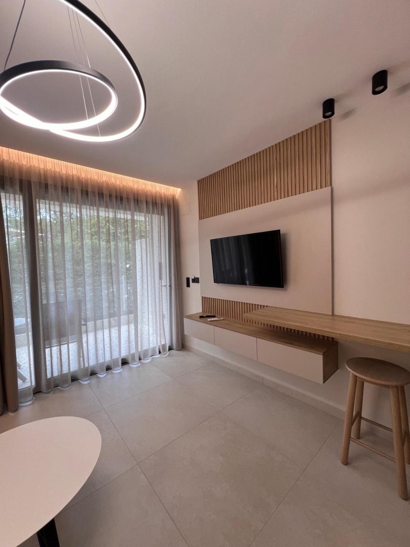 Sealuxe Living Aparthotel Nea Iraklitsa Ngoại thất bức ảnh