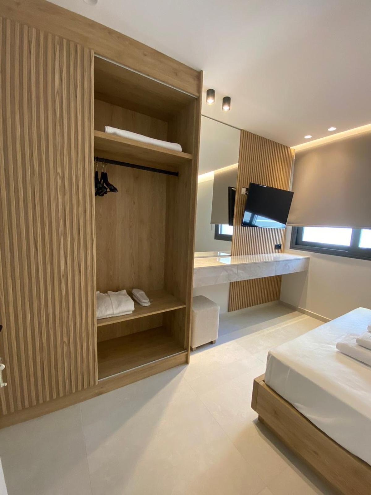 Sealuxe Living Aparthotel Nea Iraklitsa Ngoại thất bức ảnh