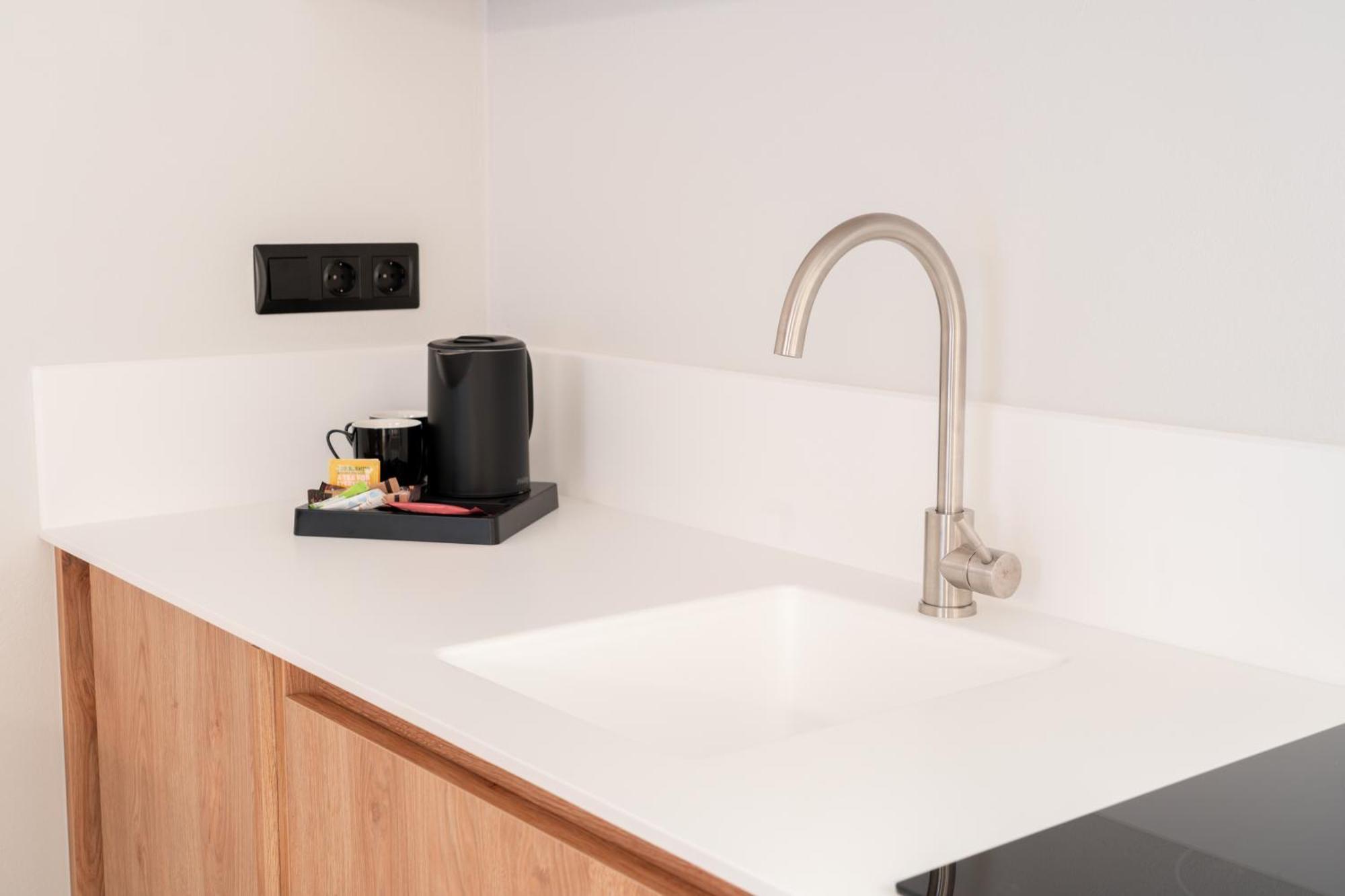 Sealuxe Living Aparthotel Nea Iraklitsa Ngoại thất bức ảnh