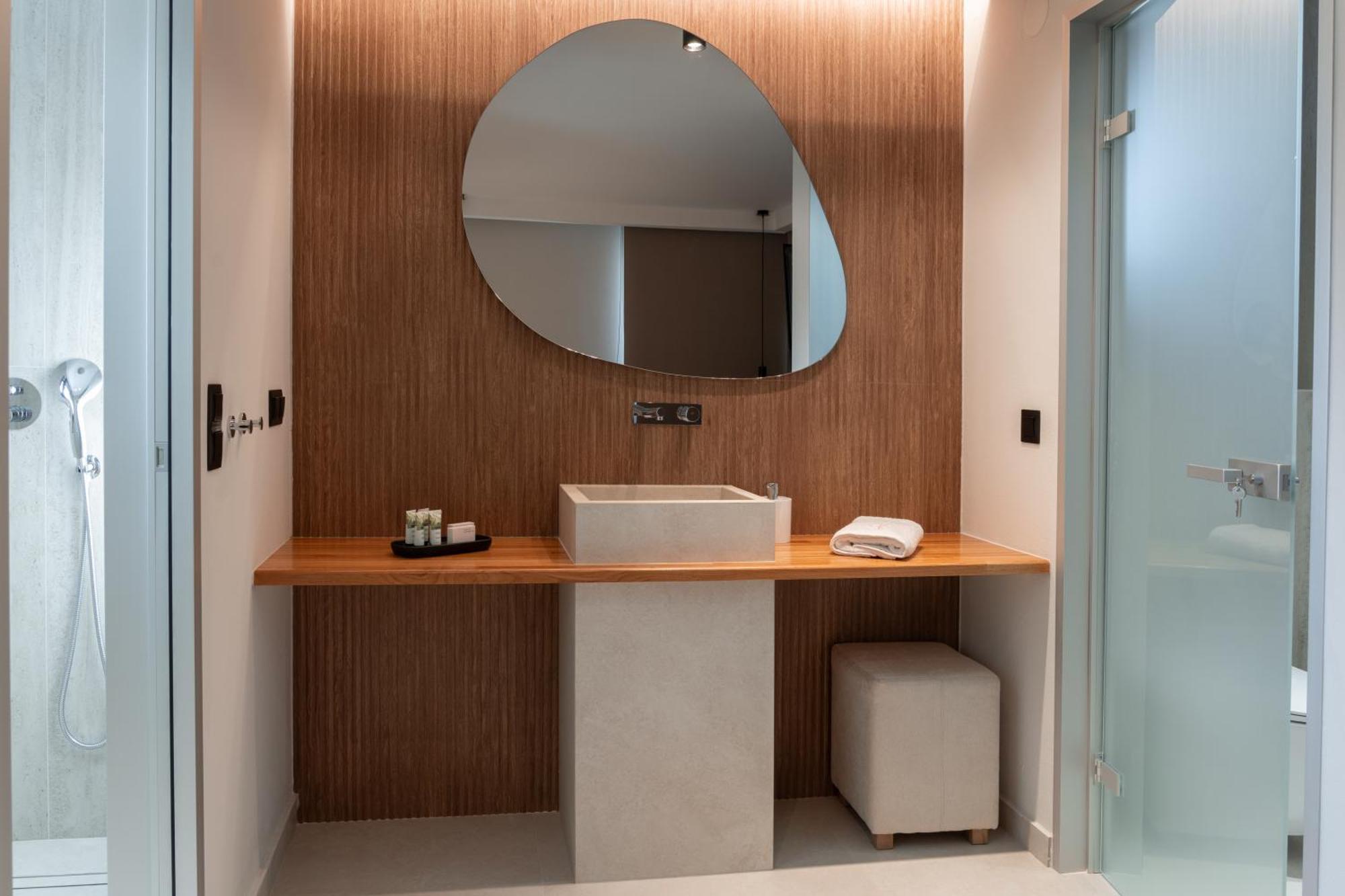 Sealuxe Living Aparthotel Nea Iraklitsa Ngoại thất bức ảnh